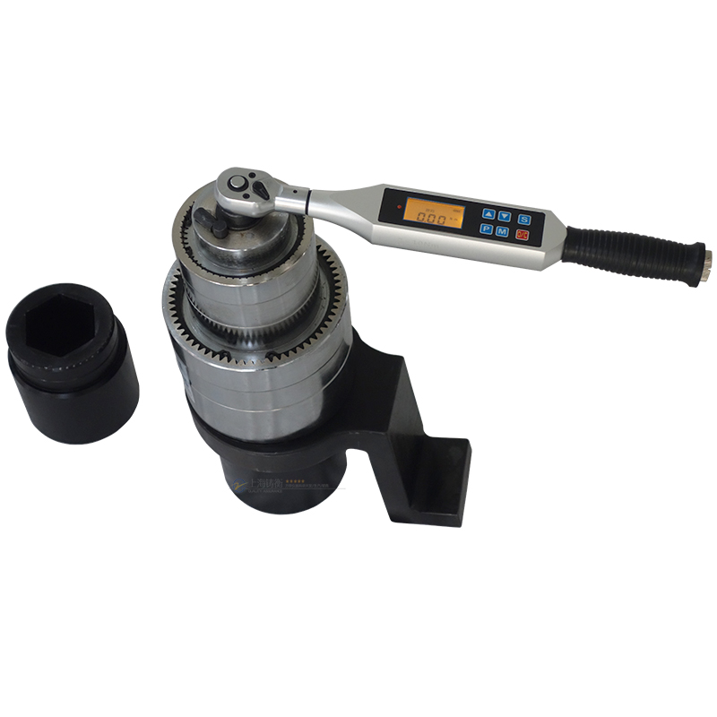 10000N.m���ذ��ַŴ�x